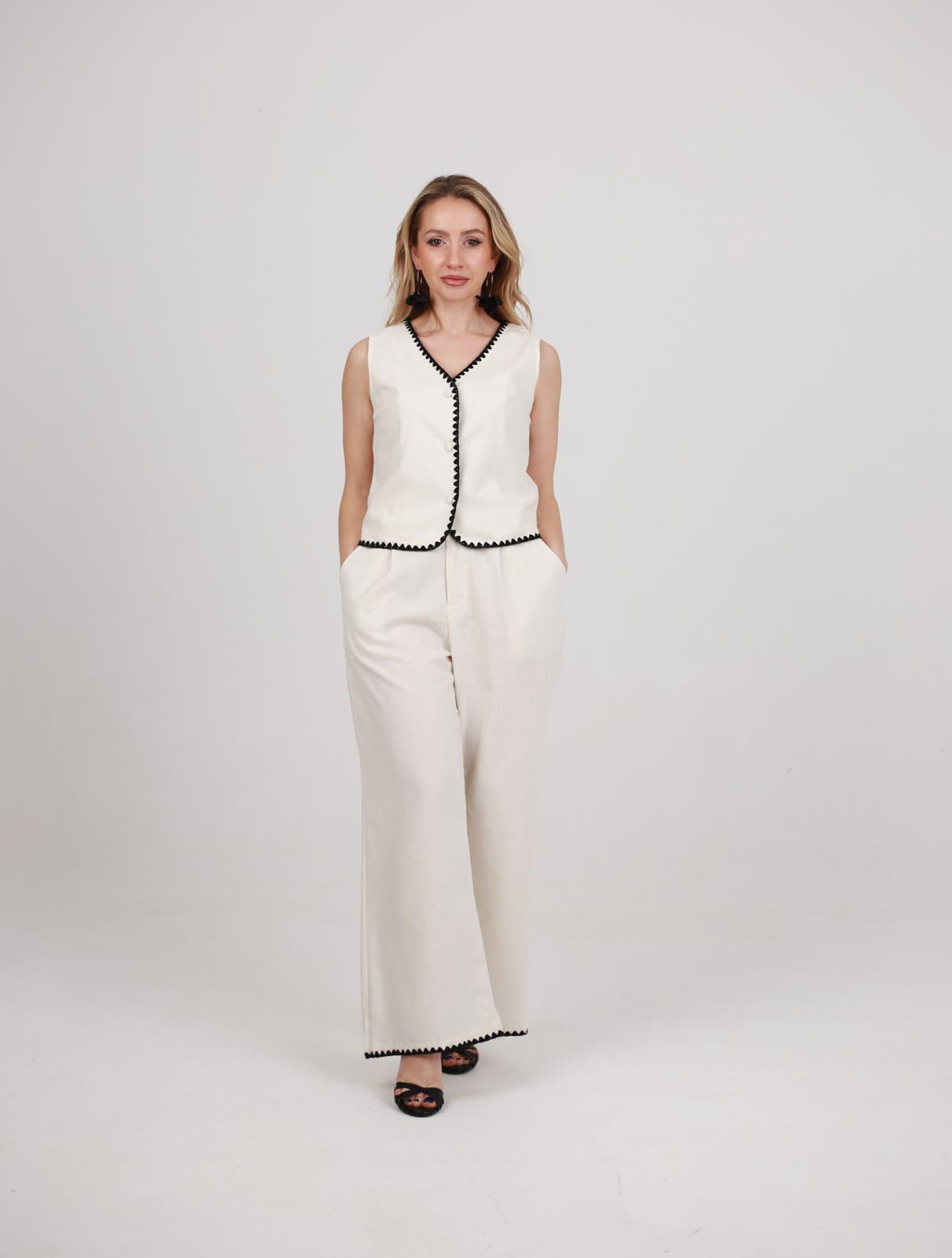 Conjunto chaleco y pantalón Mod .Naipes